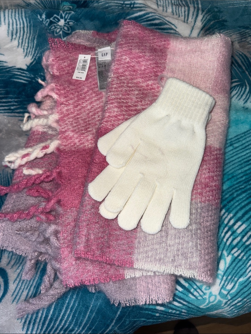 GAP Kids Pink Gradient Scarf with Cream Gloves
